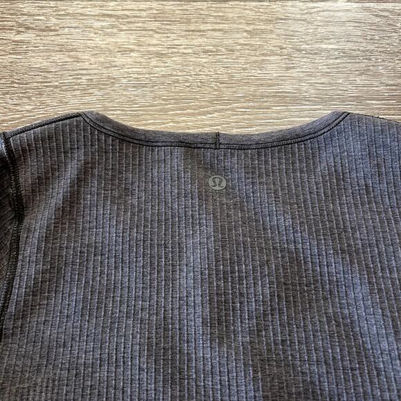 EUC Lululemon Ebb To Street Long Sleeve Ribbed Top with Built-In Bra Sz 6 Black - Picture 11 of 14
